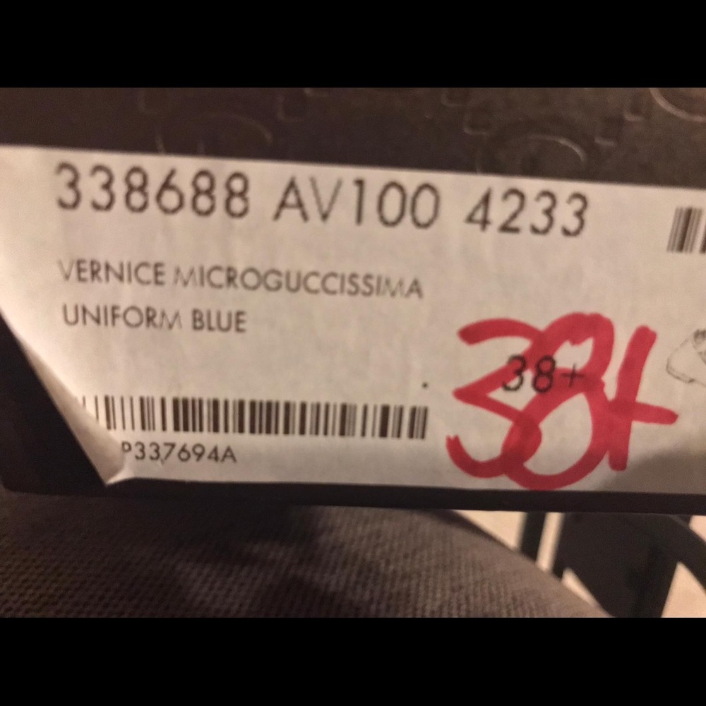 Vernice microguccissima blue flats.